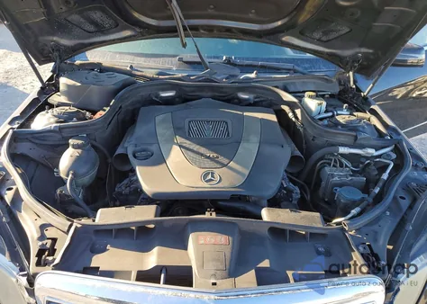 2010 Mercedes-Benz E 350 z USA, uszkodzony, nr VIN WDDHF5GB9AA048037